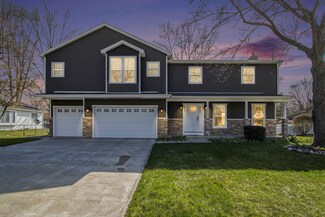 7803 Pickering St, Portage, MI 49024