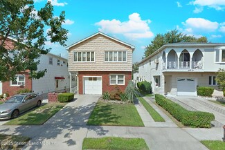 35 Jaffe St, Staten Island, NY 10314