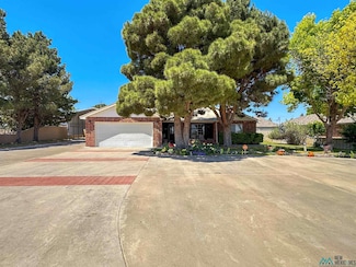 4707 Caballero, Carlsbad, NM 88220