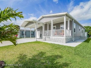 623 Hyacinth Cir, Sebastian, FL 32976