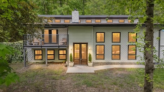 220 Pine Valley Dr, Paint Lick, KY 40461