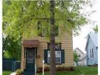 1862 Macintosh Ct, Saint Peter, MN 56082