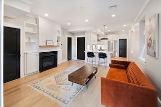40 Mount Vernon St Unit 2, Charlestown, MA 02129