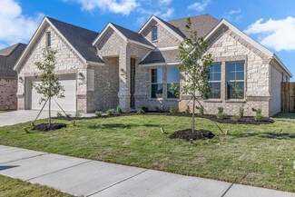 1902 Lake Tahoe Ln, Cleburne, TX 76033