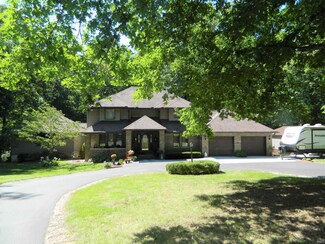 4076 Dorsett Ct, Spencer, IN 47460