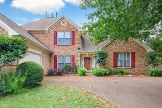 9015 Raspberry Ln, Cordova, TN 38016