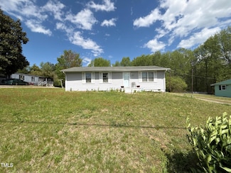345 Guest Rd, Pelham, NC 27311