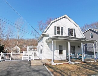 53 Henry St, Winchester, MA 01890
