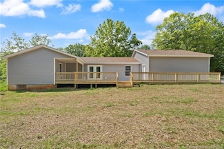 654 Sky Aire Rd NE, Corydon, IN 47112