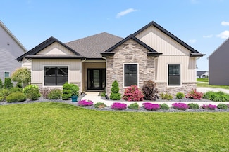 936 Switchfoot Dr, Huntertown, IN 46748