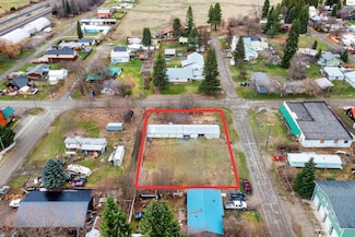 102 E 2nd Ave, Clark Fork, ID 83811