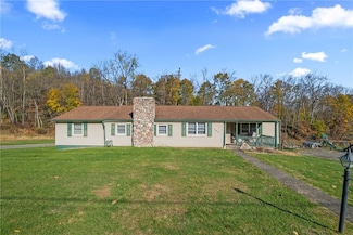127 Martin Dr, Apollo, PA 15613