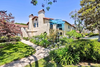 4225 Porte de Palmas, San Diego, CA 92122