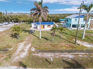 3072 Eighth Ave, Saint James City, FL 33956