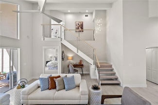 1590 Weybridge Cir Unit 52, Naples, FL 34110