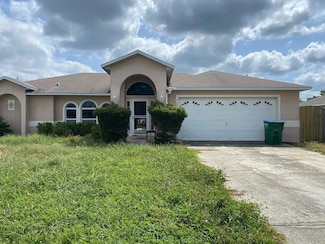 1074 Wilmington Dr, Deltona, FL 32725