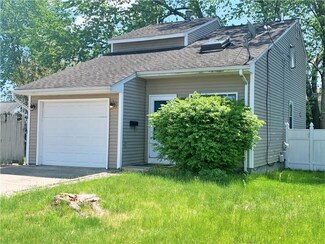 28 Dante Ave, Johnston, RI 02919