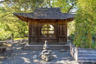 5975 Silverado Trail, Napa, CA 94558