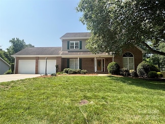 228 31st Avenue Ct NE, Hickory, NC 28601