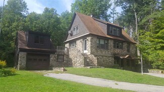 103 Tuftonboro Neck Rd, Mirror Lake, NH 03853