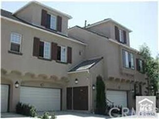28 Taquitz Unit 36, Irvine, CA 92602