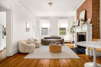 512 Hudson St Unit 1, New York, NY 10014