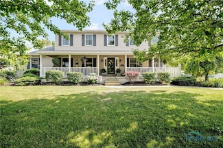 727 Eisenhower Dr, Fostoria, OH 44830