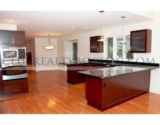 195 Forest St Unit 195, Arlington, MA 02474