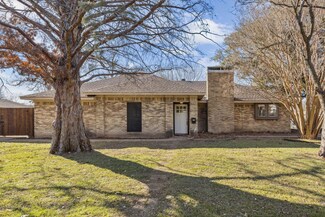 909 N Graves St, McKinney, TX 75069