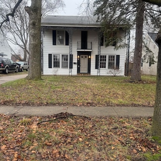 33 Avonlea St SW, Grand Rapids, MI 49548