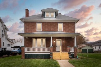 140 S Charlotte Ave, Waynesboro, VA 22980