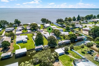 34209 Island Dr, Leesburg, FL 34788