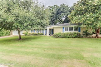 218 Pinewood Cir, Gulfport, MS 39507