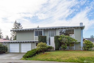2505 Panaview Blvd, Everett, WA 98203