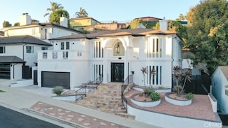 4223 Don Felipe Dr, Los Angeles, CA 90008