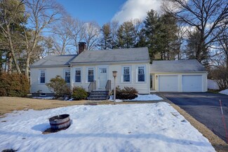 10 Pinecrest Rd, Littleton, MA 01460