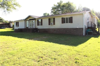 7885 Racine Rd, Pleasant Garden, NC 27313