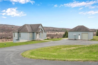 8770 Old State Rd, Angelica, NY 14709