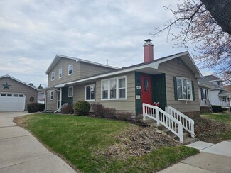 1234 S 19th St, Manitowoc, WI 54220