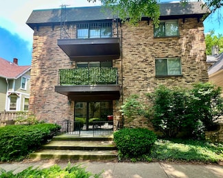 316 Marengo Ave Unit 3B, Forest Park, IL 60130