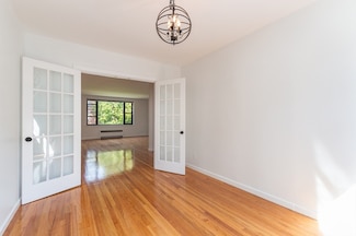 45 Harvard Ave Unit 3, Brookline, MA 02446