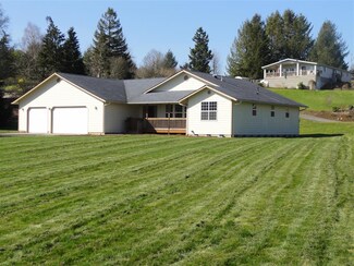 137 E Zola Dr, Cinebar, WA 98533