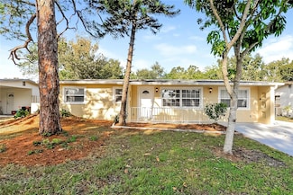 3632 Stokes Dr, Sarasota, FL 34232