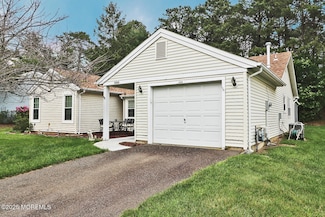 2028 Brookdale Dr, Forked River, NJ 08731