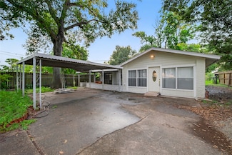 3438 5th St, Stafford, TX 77477