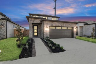 4334 Avron Dr Unit B, Stafford, TX 77477