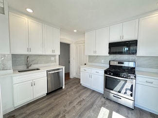38 Pond St Unit 2, Natick, MA 01760