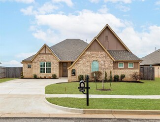 14901 Adelaide Ln, Oklahoma City, OK 73142