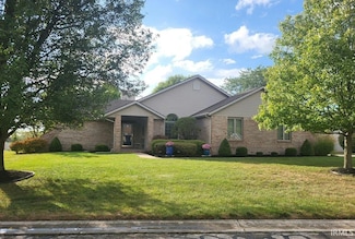 2109 N Carrolton Dr, Muncie, IN 47304