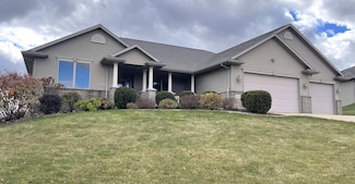 413 Harvest Hill Dr, Denmark, WI 54208